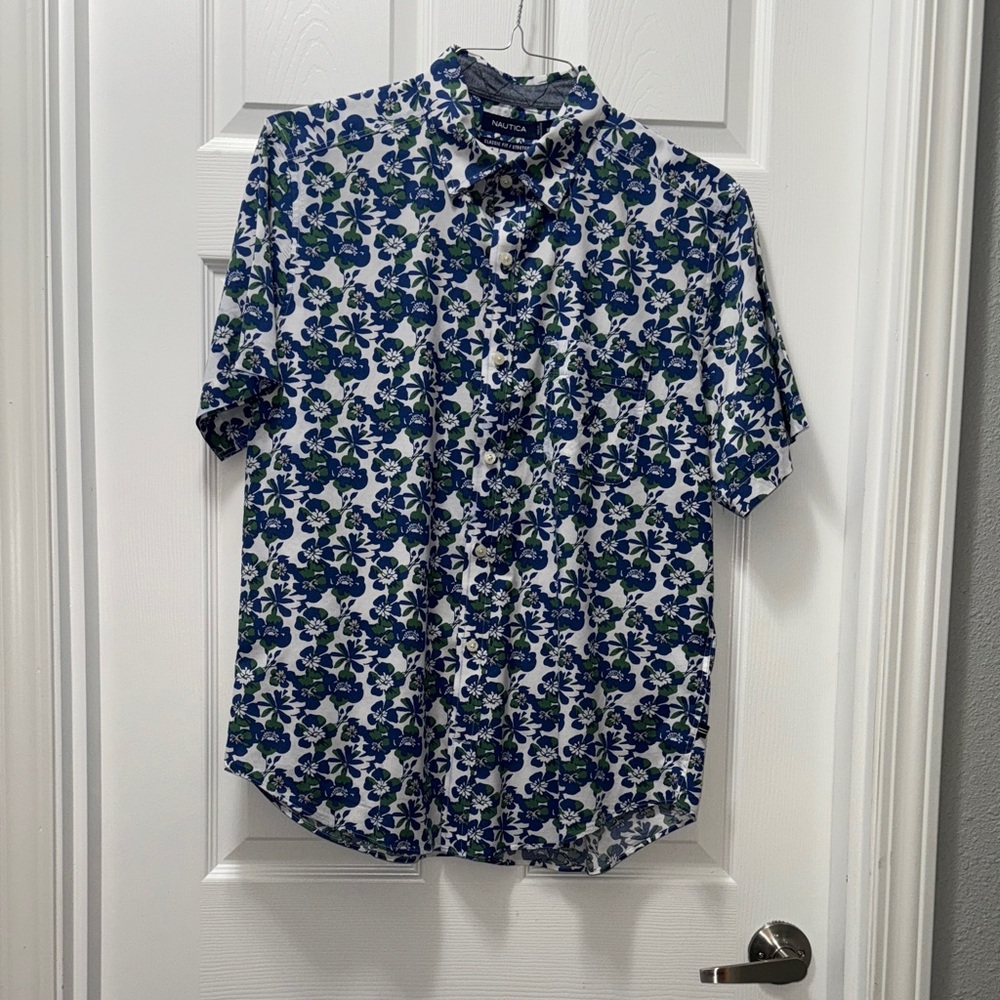 Nautica Blue and Green Patterned Men's Shirt